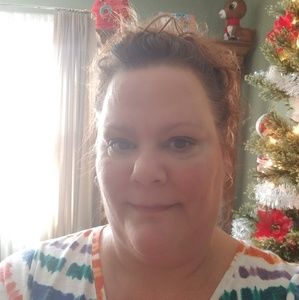 Meet your Posher, Becky